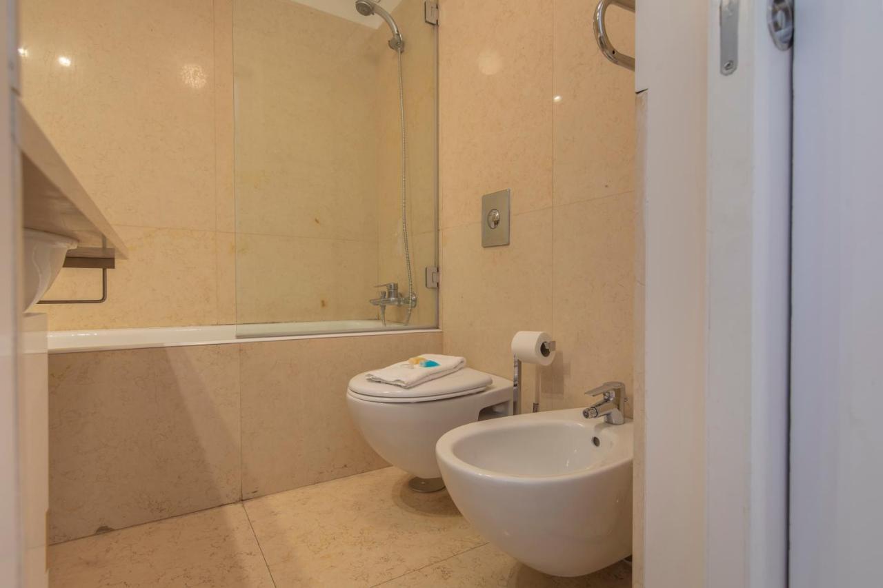 Downtown Apartment Santa Justa Lisboa Exteriör bild